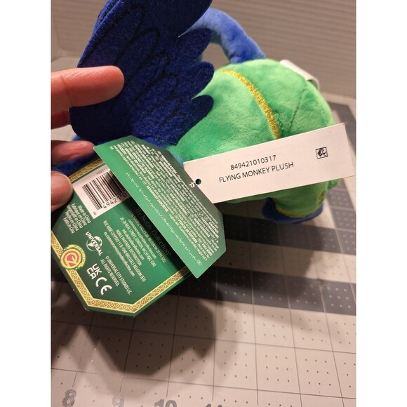 Chistery Flying Monkey Wicked Wizard of Oz Plush Stuffed Animal Universal Studio - Picture 5 of 6